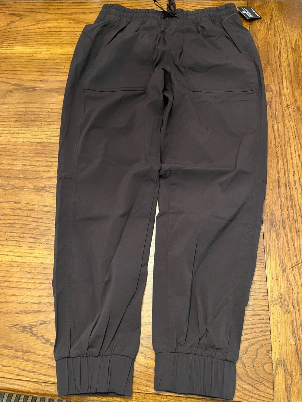 Eddie Bauer Sightscape Horizon Black Joggers, size 8, new with tags